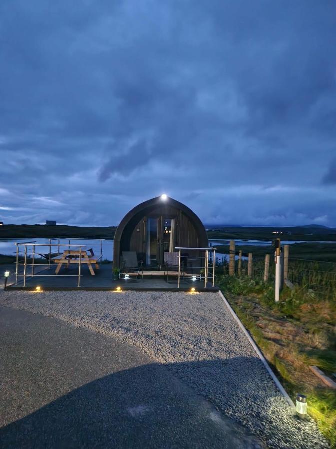 Villa Loch An Eilean Pod Isle Of South Uist à Pollachara Extérieur photo